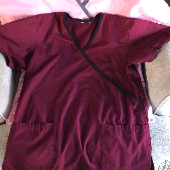 5 Scrub Tops - Picture 2 of 6